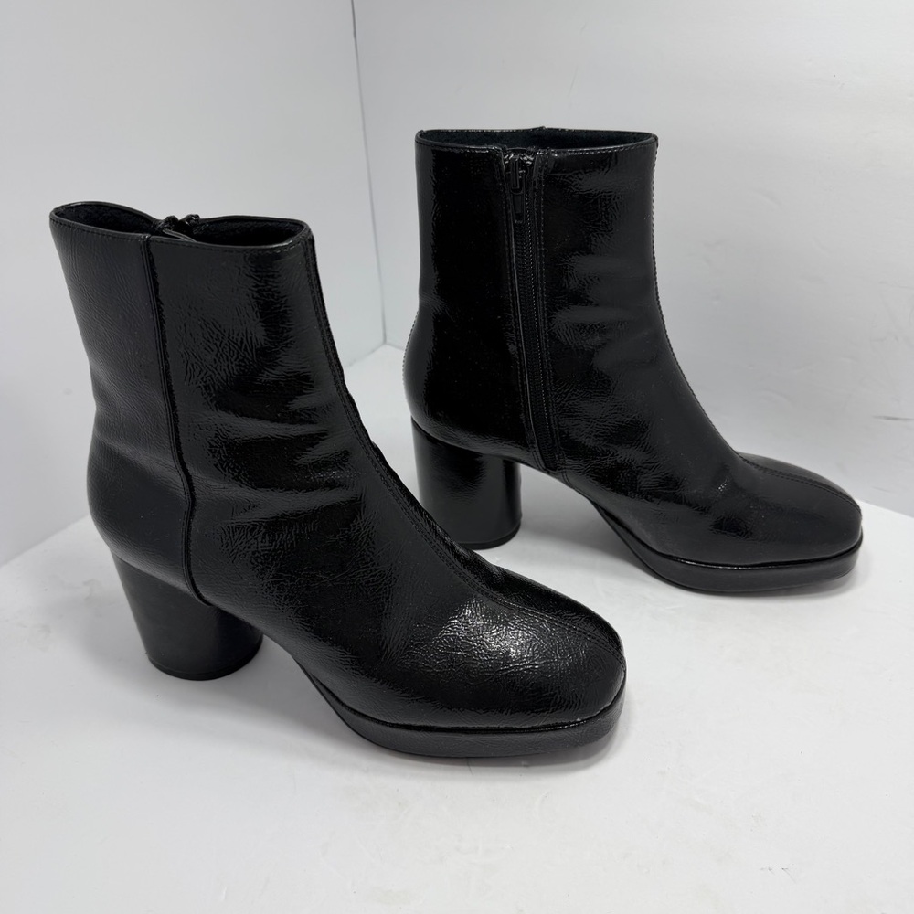 H&M DIVIDED Women’s 3" Block Heel  Ankle Boots US Size 6 High Gloss